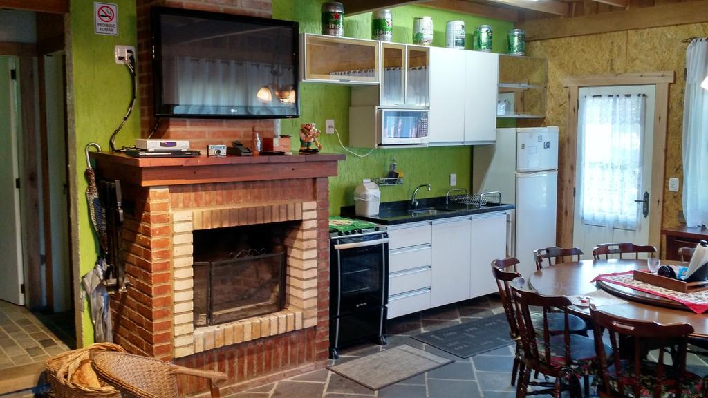 Villa Sobrado Estilo Alemao Canela Exterior foto