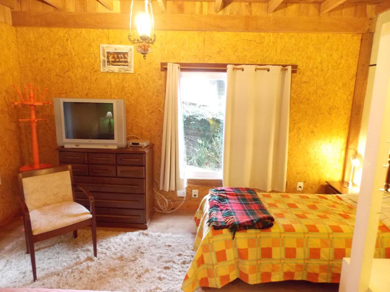 Villa Sobrado Estilo Alemao Canela Exterior foto